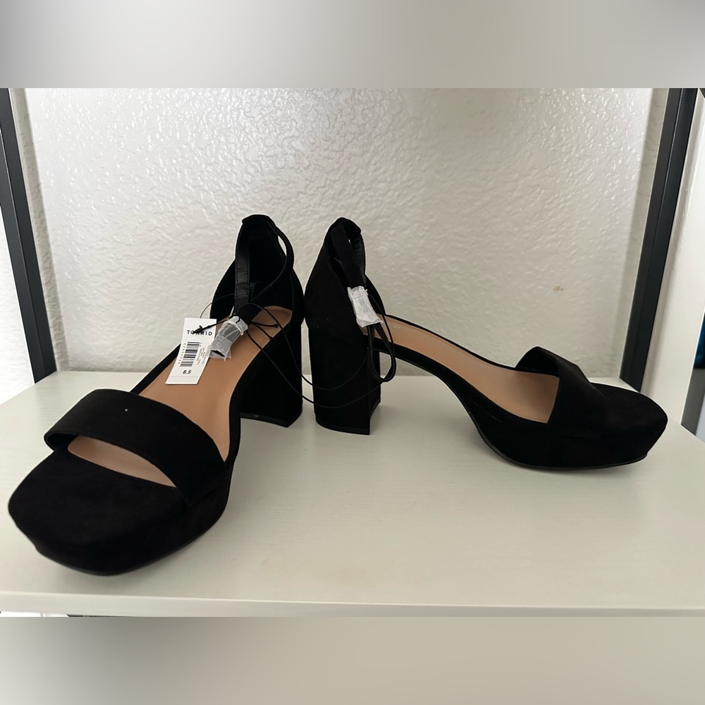 Torrid Black Block Heel Sandals
